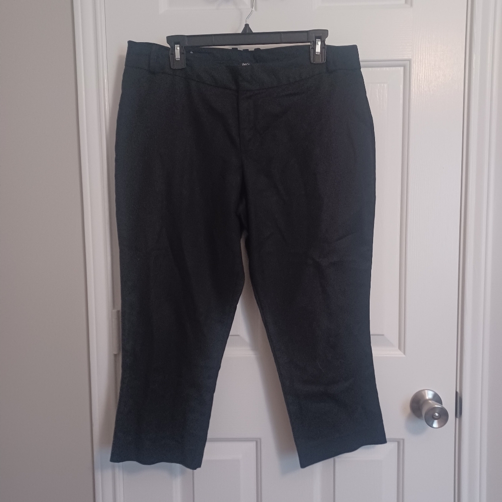 Mossimo Stretch Capri Pants Sz 12